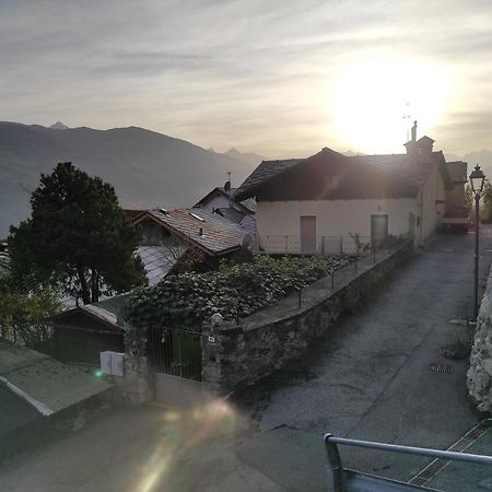 Casa Vacanze Da Ingrid & Max - Cir 39 - Saint-Christophe 外观 照片